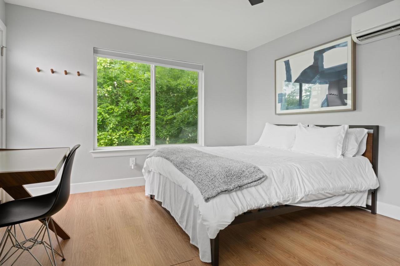 Detached 1 Bed 1 Bath In-Law Suite 3 Miles From Downtown! Остин Экстерьер фото